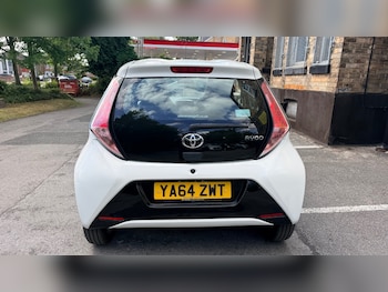 Used Toyota AYGO 2015 for sale - 79459685: Photo