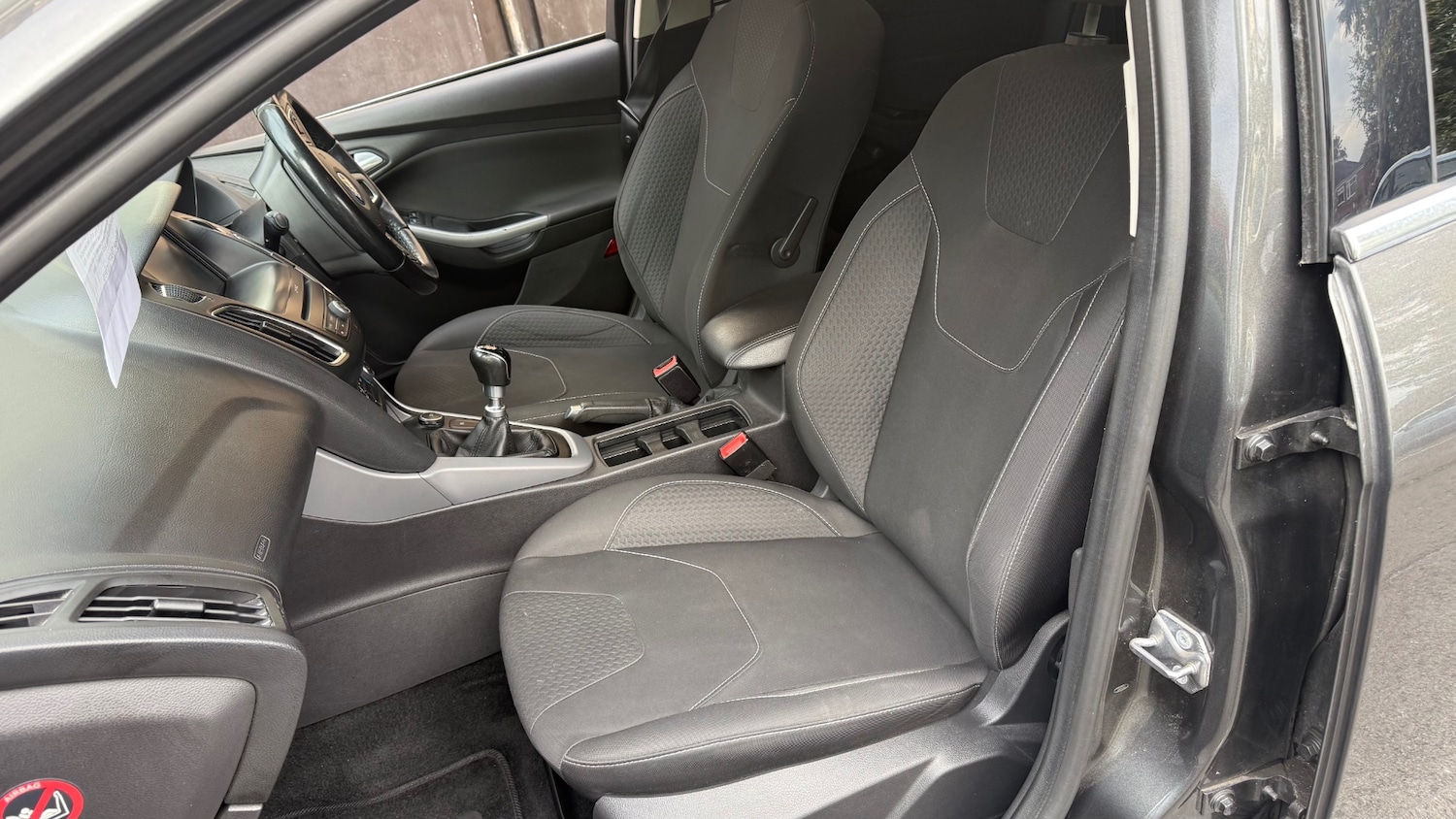 Used Ford Focus 2016 for sale - 76070674: Photo 11