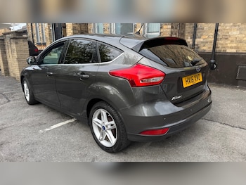 Used Ford Focus 2016 for sale - 76070674: Photo 3