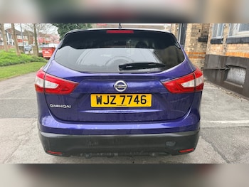 Used Nissan Qashqai 2015 for sale - 77988539: Photo