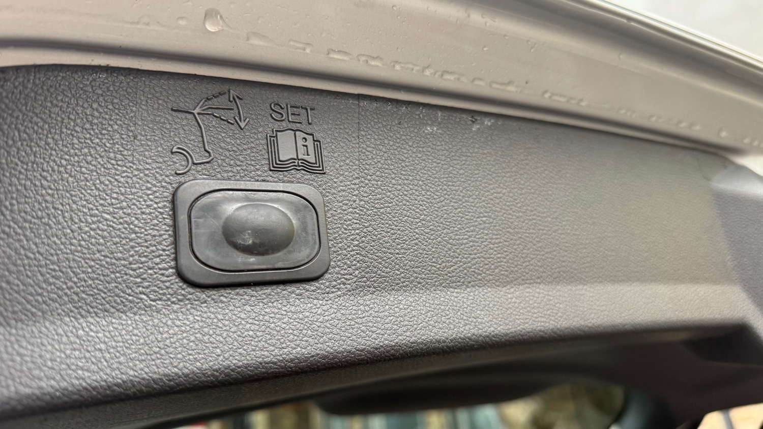 Used Ford Kuga 2013 for sale - 76344317: Photo 31