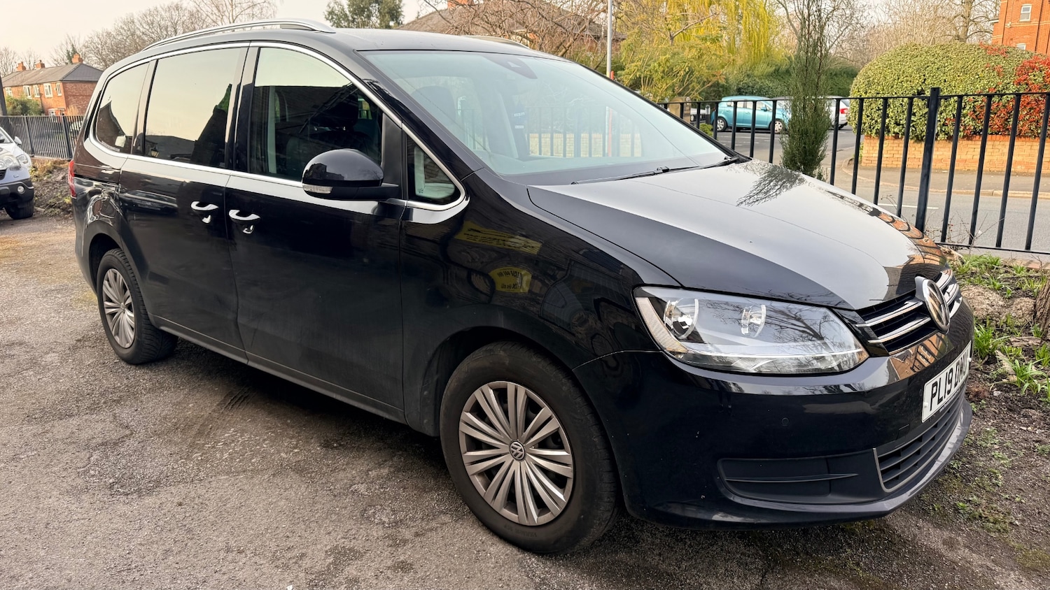 Used Volkswagen Sharan 2019 for sale - 77969528: Photo 3