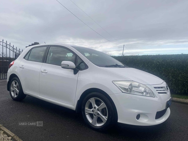 Used Toyota Auris 2012 for sale - 76574170: Photo 2