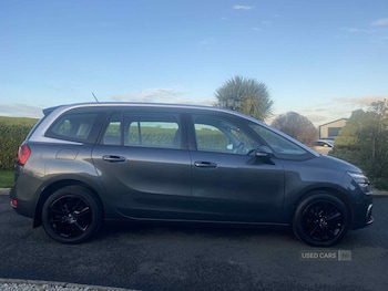 Used Citroen C4 Grand Picasso 2017 for sale - 76539315: Photo