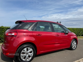 Used Citroen C4 Picasso 2014 for sale - 75682446: Photo