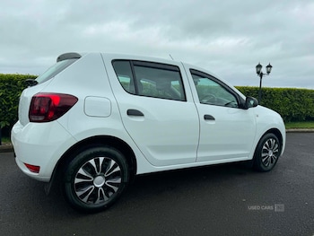 Used Dacia Sandero 2020 for sale - 79085151: Photo