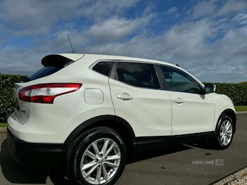 Used Nissan Qashqai 2015 for sale - 78232342: Photo