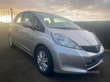 Used Honda Jazz 2012 for sale - 77697103: Photo