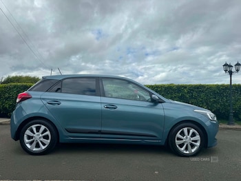Used Hyundai i20 2017 for sale - 78935959: Photo