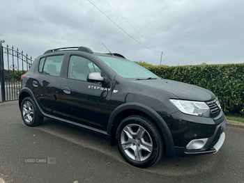 Used Dacia Sandero Stepway 2017 for sale - 78505270: Photo