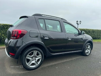 Used Dacia Sandero Stepway 2017 for sale - 78505270: Photo