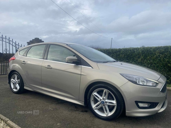 Used Ford Focus 2015 for sale - 77469648: Photo 2