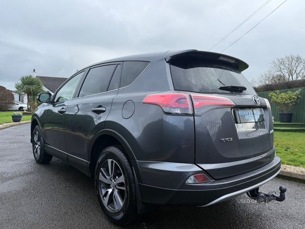 Used Toyota RAV4 2016 for sale - 76350198: Photo 10