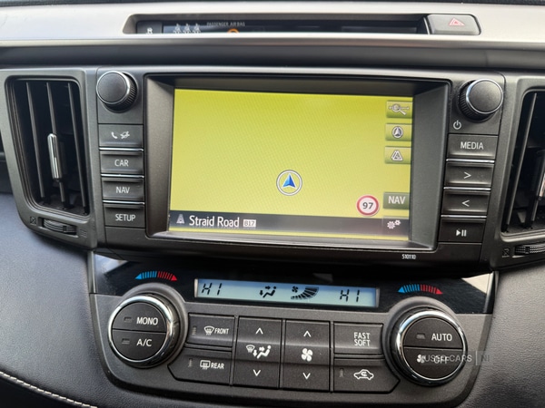 Used Toyota RAV4 2016 for sale - 76350198: Photo 16