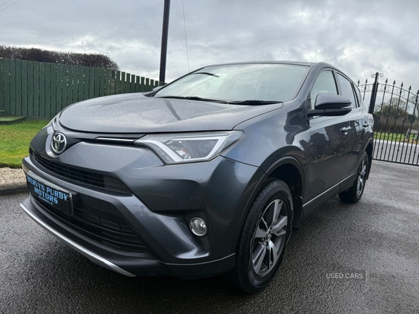Used Toyota RAV4 2016 for sale - 76350198: Photo 6