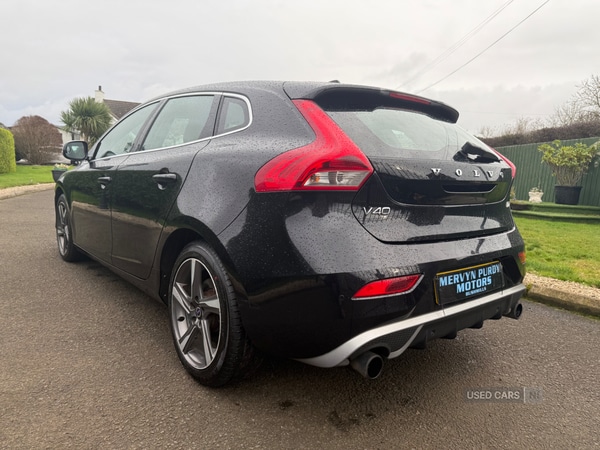 Used Volvo V40 2014 for sale - 76371970: Photo 10