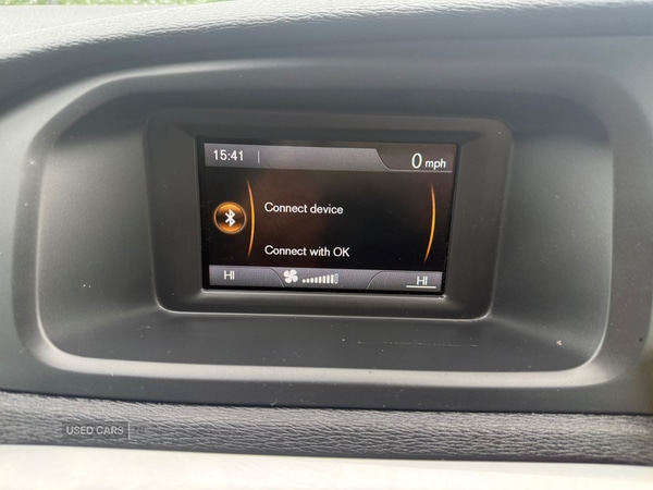Used Volvo V40 2014 for sale - 76371970: Photo 18