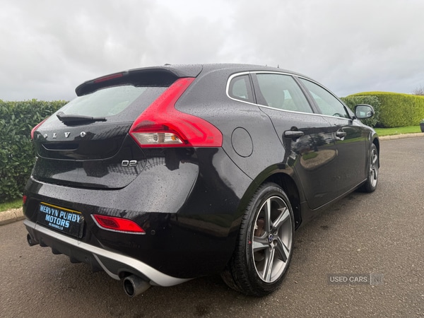 Used Volvo V40 2014 for sale - 76371970: Photo 9