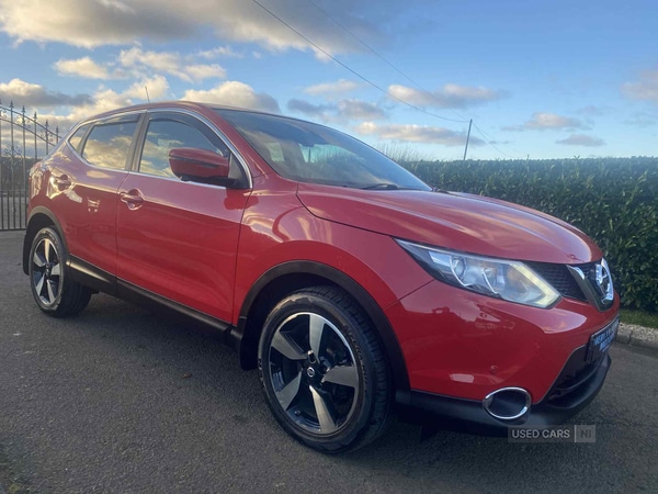 Used Nissan Qashqai 2015 for sale - 76597582: Photo 2