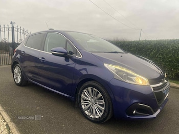 Used Peugeot 208 2016 for sale - 77060512: Photo