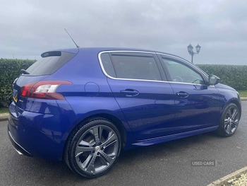 Used Peugeot 308 2017 for sale - 77525522: Photo