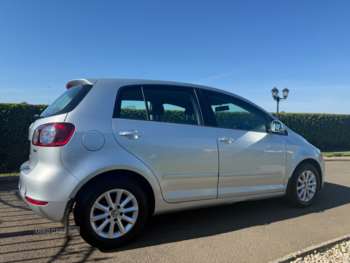 Used Volkswagen Golf Plus 2011 for sale - 74701917: Photo