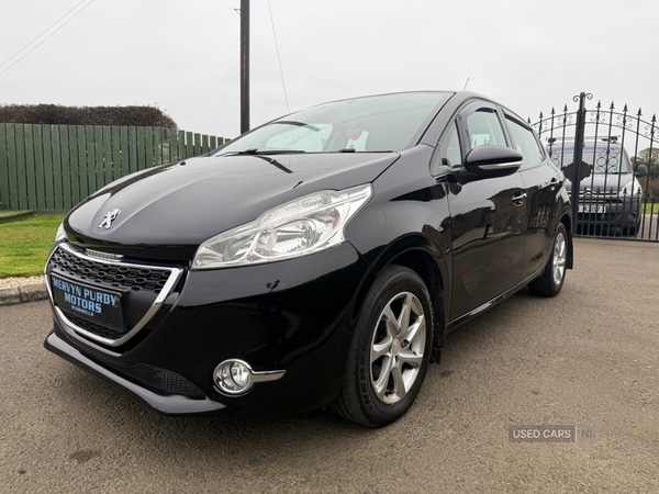 Used Peugeot 208 2015 for sale - 76284799: Photo 6