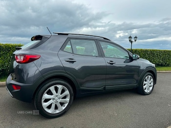 Used Kia Stonic 2018 for sale - 78677178: Photo