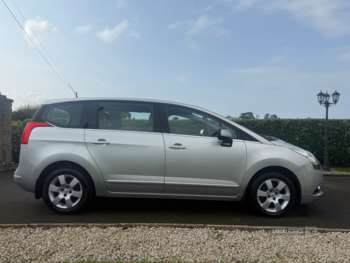 Used Peugeot 5008 2010 for sale - 75388606: Photo