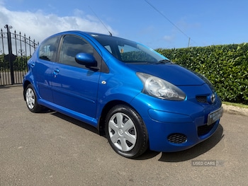 2010 - 1.0 VVT-i Blue 5dr