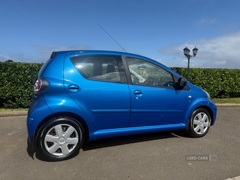 Used Toyota AYGO 2010 for sale - 75494623: Photo