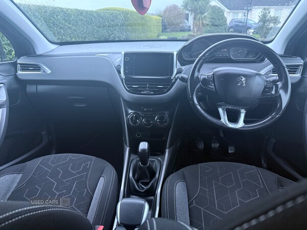 Used Peugeot 2008 2017 for sale - 76942772: Photo 14