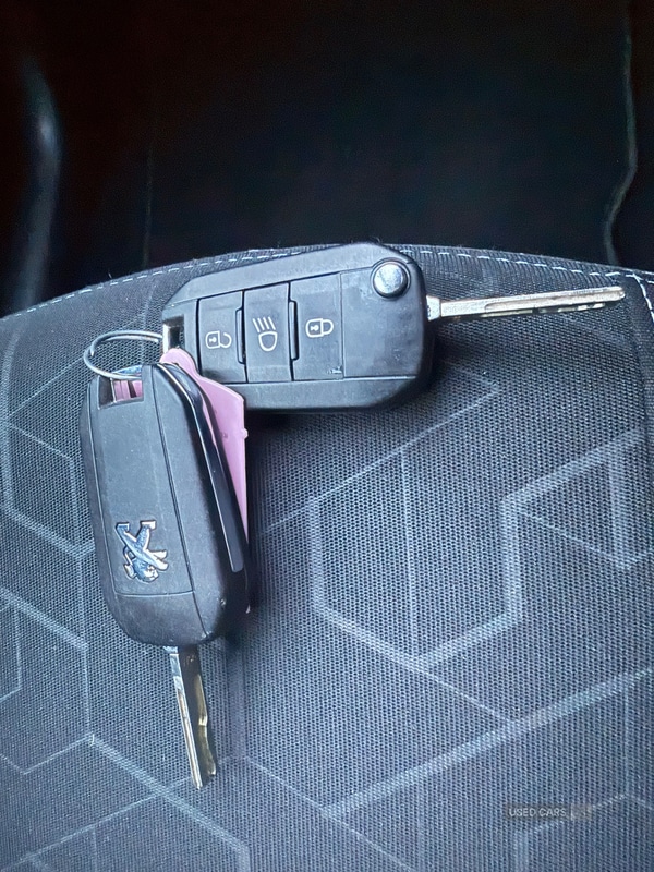 Used Peugeot 2008 2017 for sale - 76942772: Photo 19