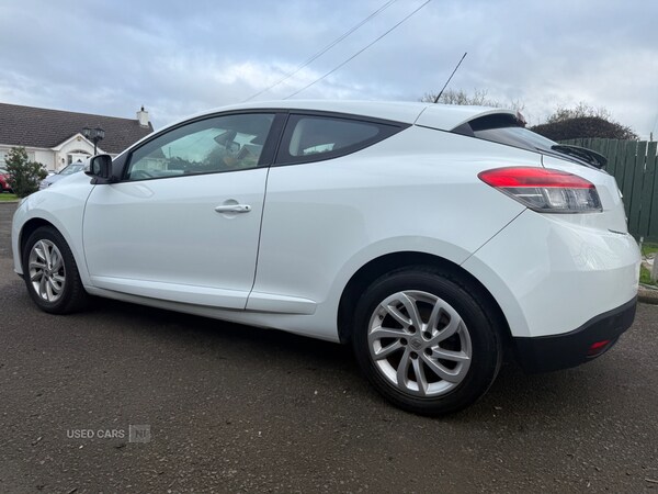 Used Renault Megane 2014 for sale - 76228405: Photo 9
