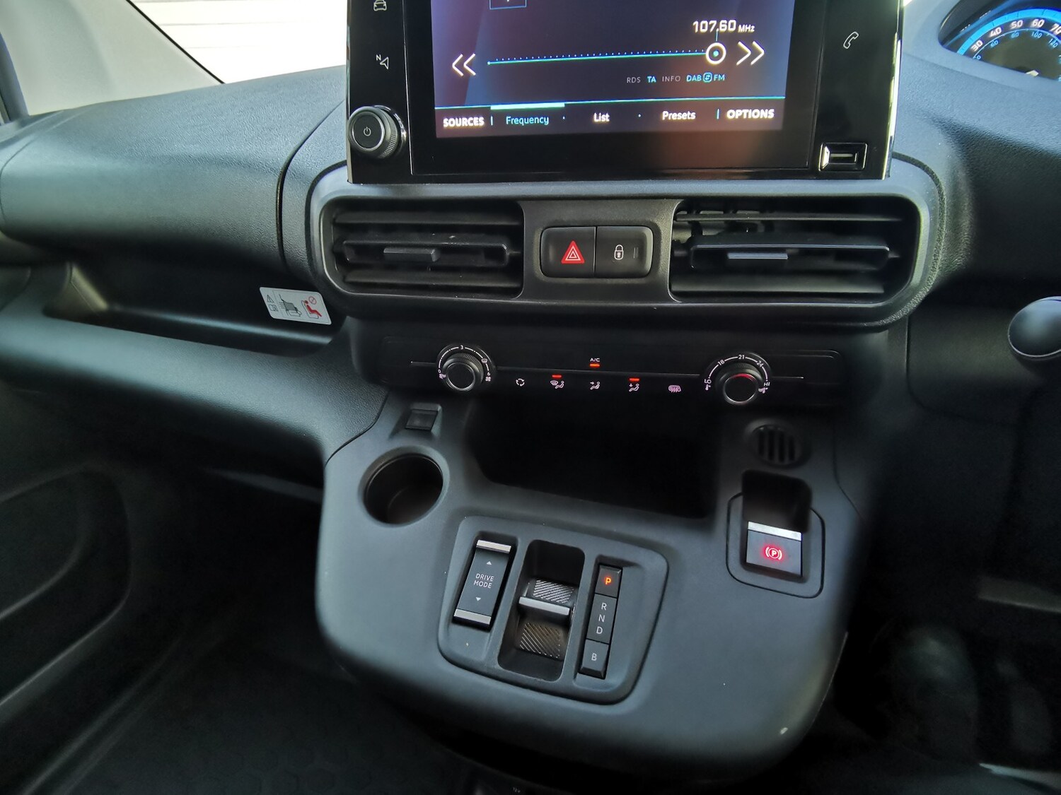 Used Peugeot Partner 2023 for sale - 77423386: Photo 17