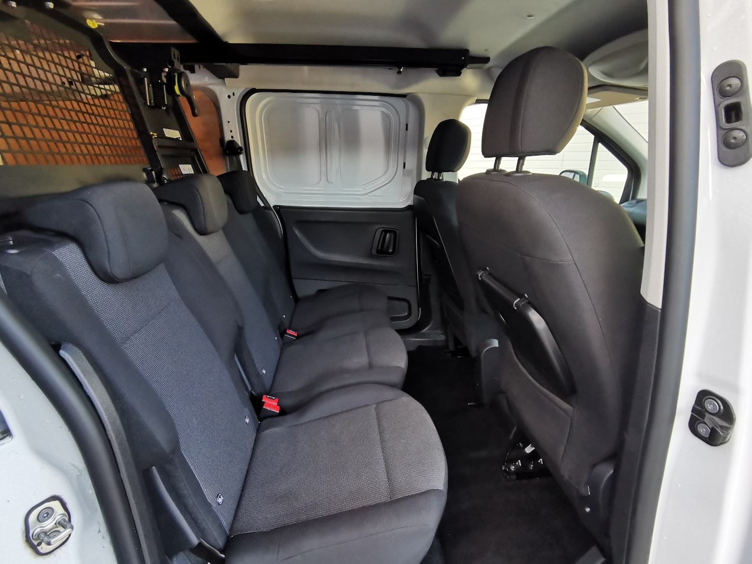 Used Peugeot Partner 2023 for sale - 77423386: Photo 4