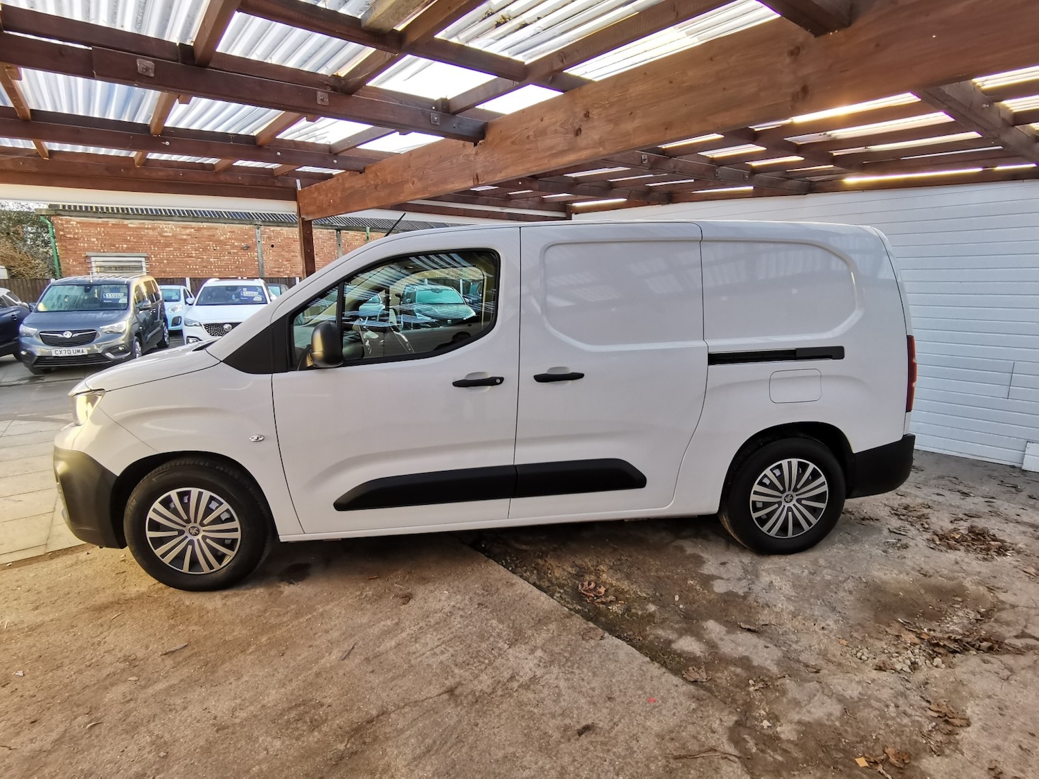 Used Peugeot Partner 2023 for sale - 77423386: Photo 9