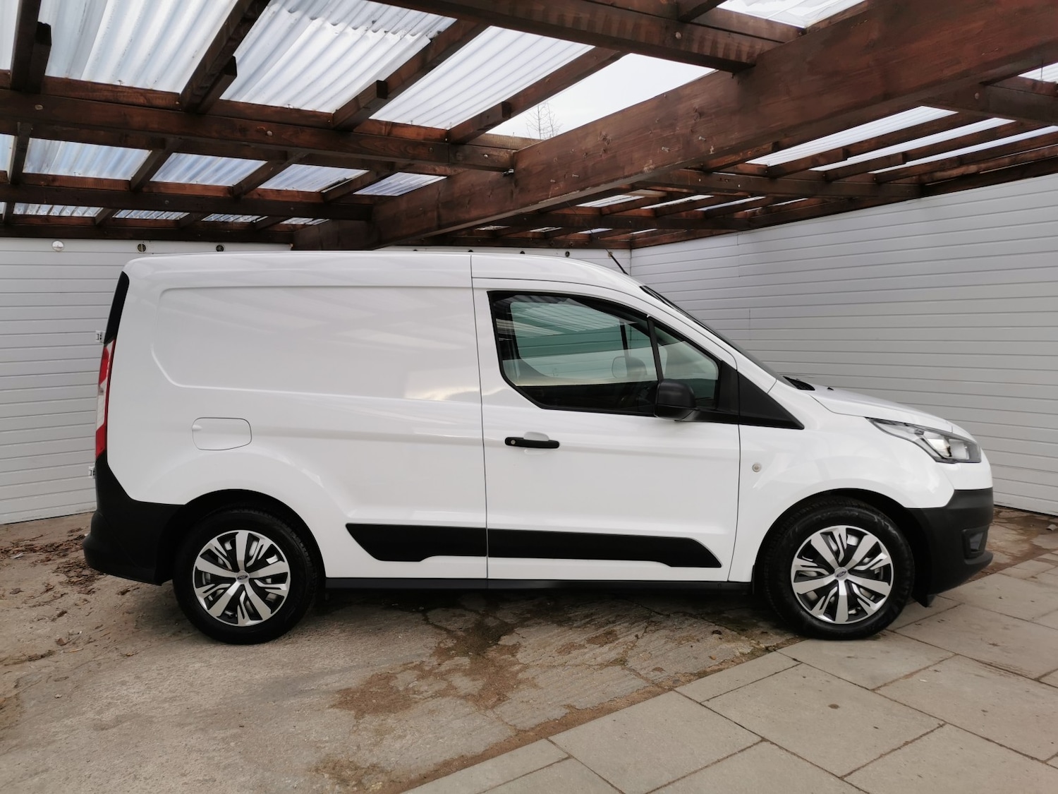 Used Ford Transit Connect 2021 for sale - 77423547: Photo 2