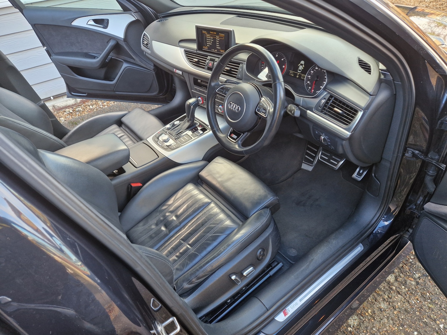 Used Audi A6 2017 for sale - 77224877: Photo 4