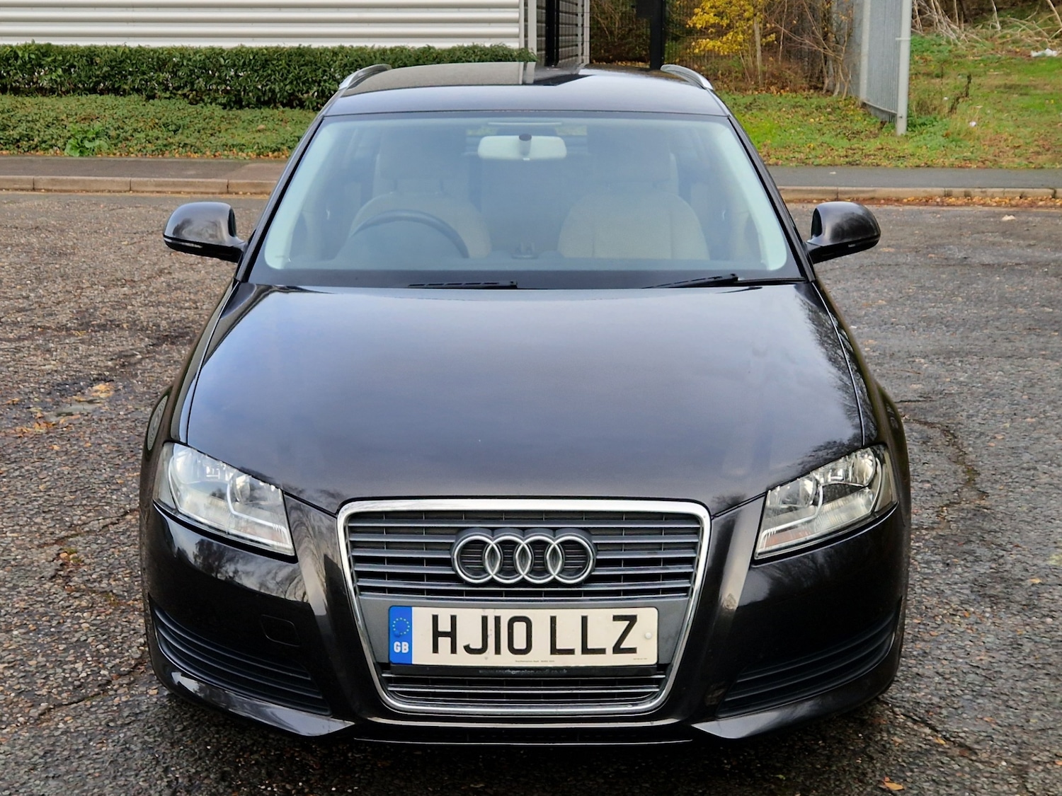 Used Audi A3 2010 for sale - 76756978: Photo 2
