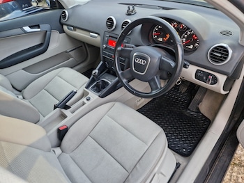 Used Audi A3 2010 for sale - 76756978: Photo