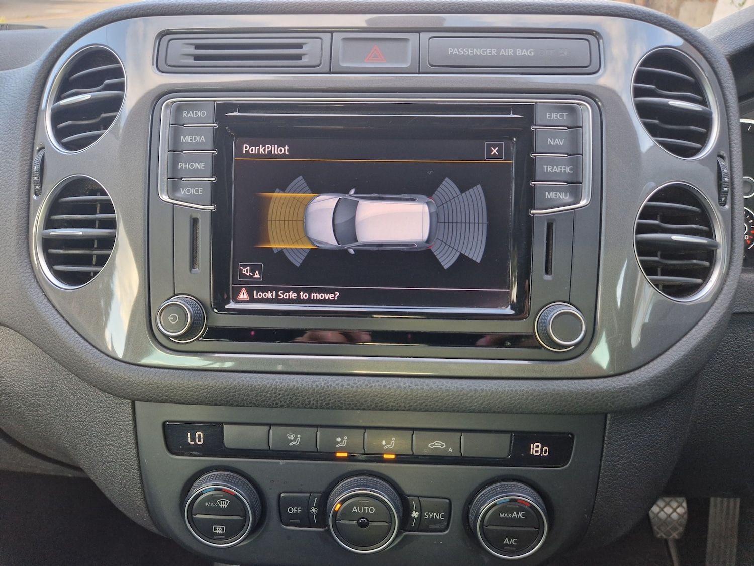 Used Volkswagen Tiguan 2015 for sale - 76741407: Photo 12