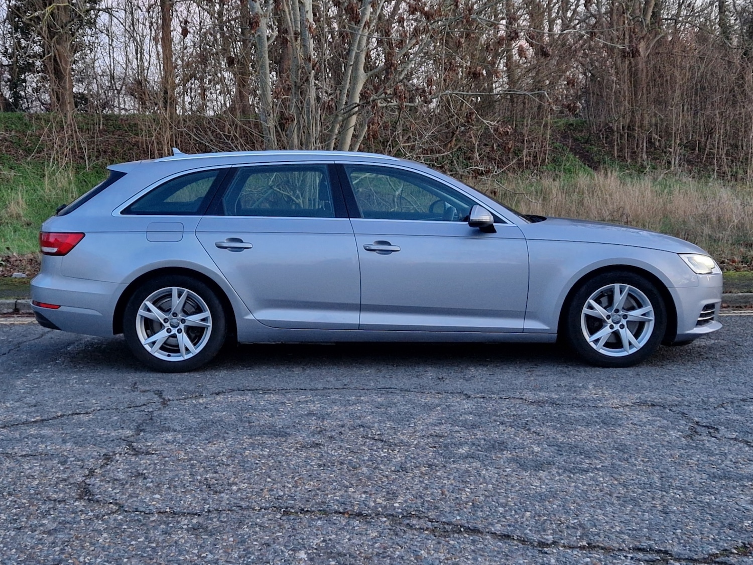 Used Audi A4 2016 for sale - 77161232: Photo 10