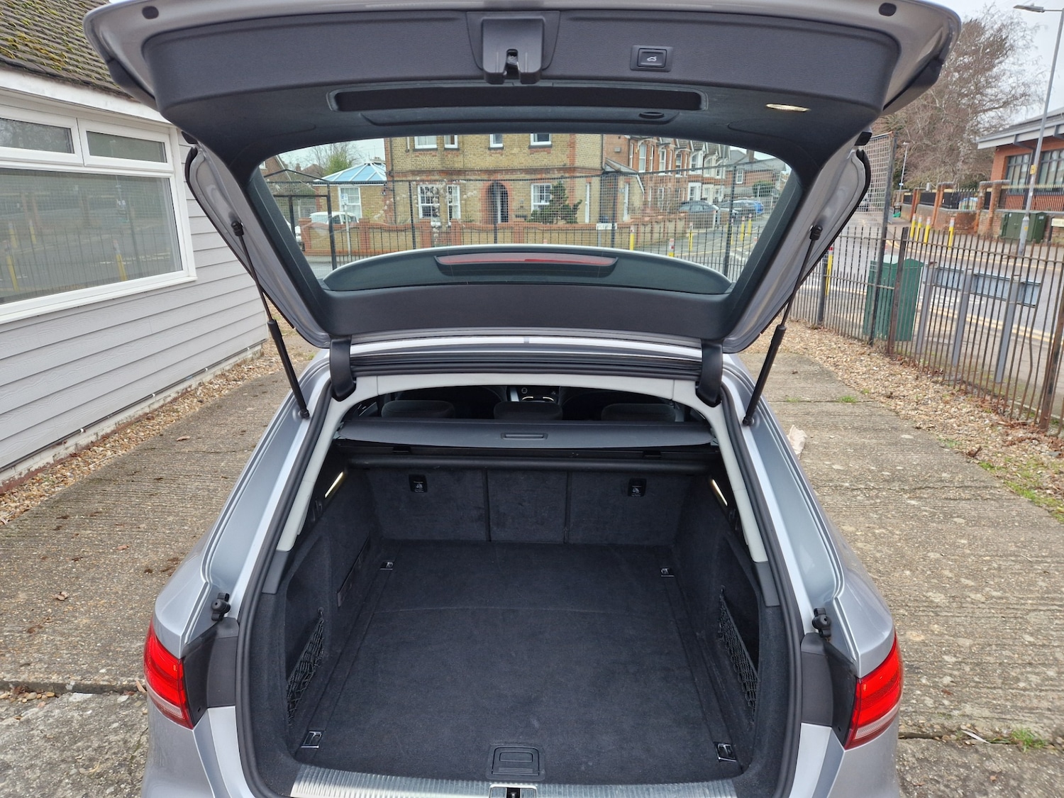 Used Audi A4 2016 for sale - 77161232: Photo 18