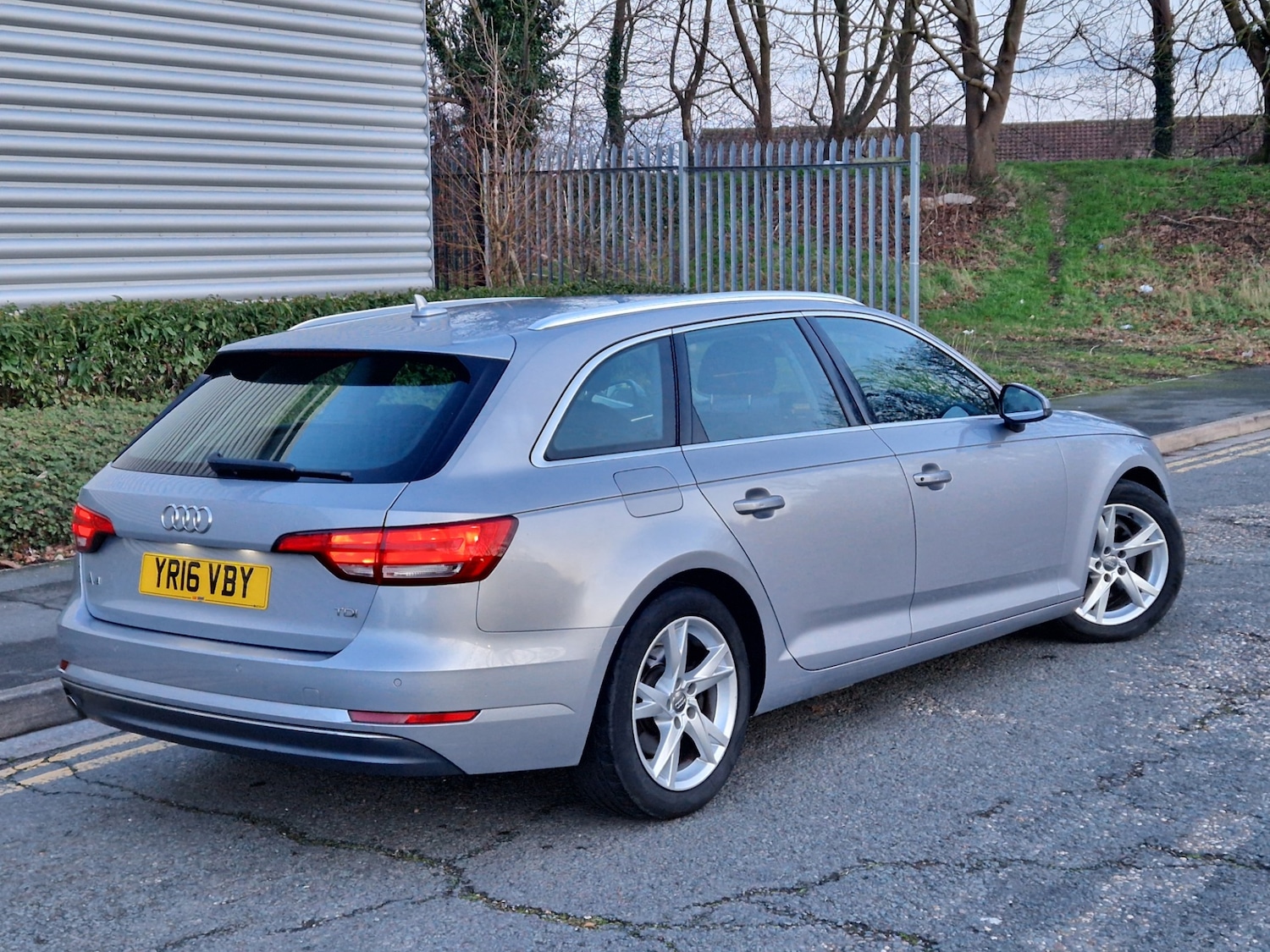 Used Audi A4 2016 for sale - 77161232: Photo 7