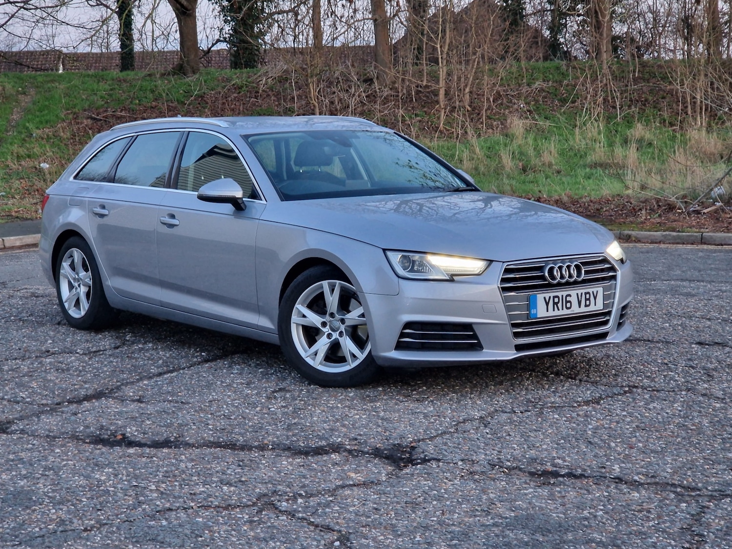 Used Audi A4 2016 for sale - 77161232: Photo 9