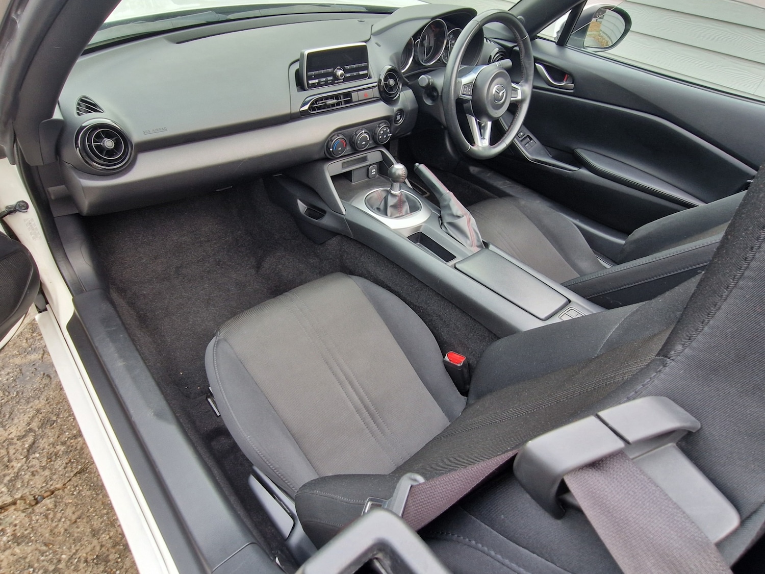 Used Mazda MX-5 2016 for sale - 76493621: Photo 10