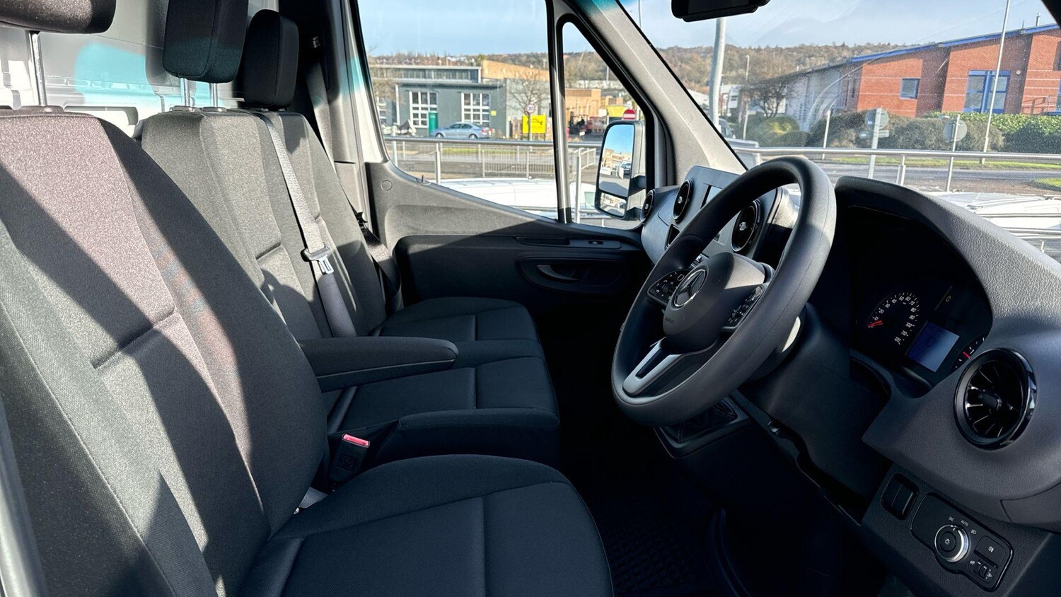 Used Mercedes-Benz Sprinter 2024 for sale - 76585387: Photo 3