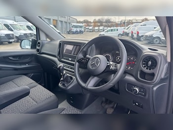 Used Mercedes-Benz Vito 2025 for sale - 76584382: Photo