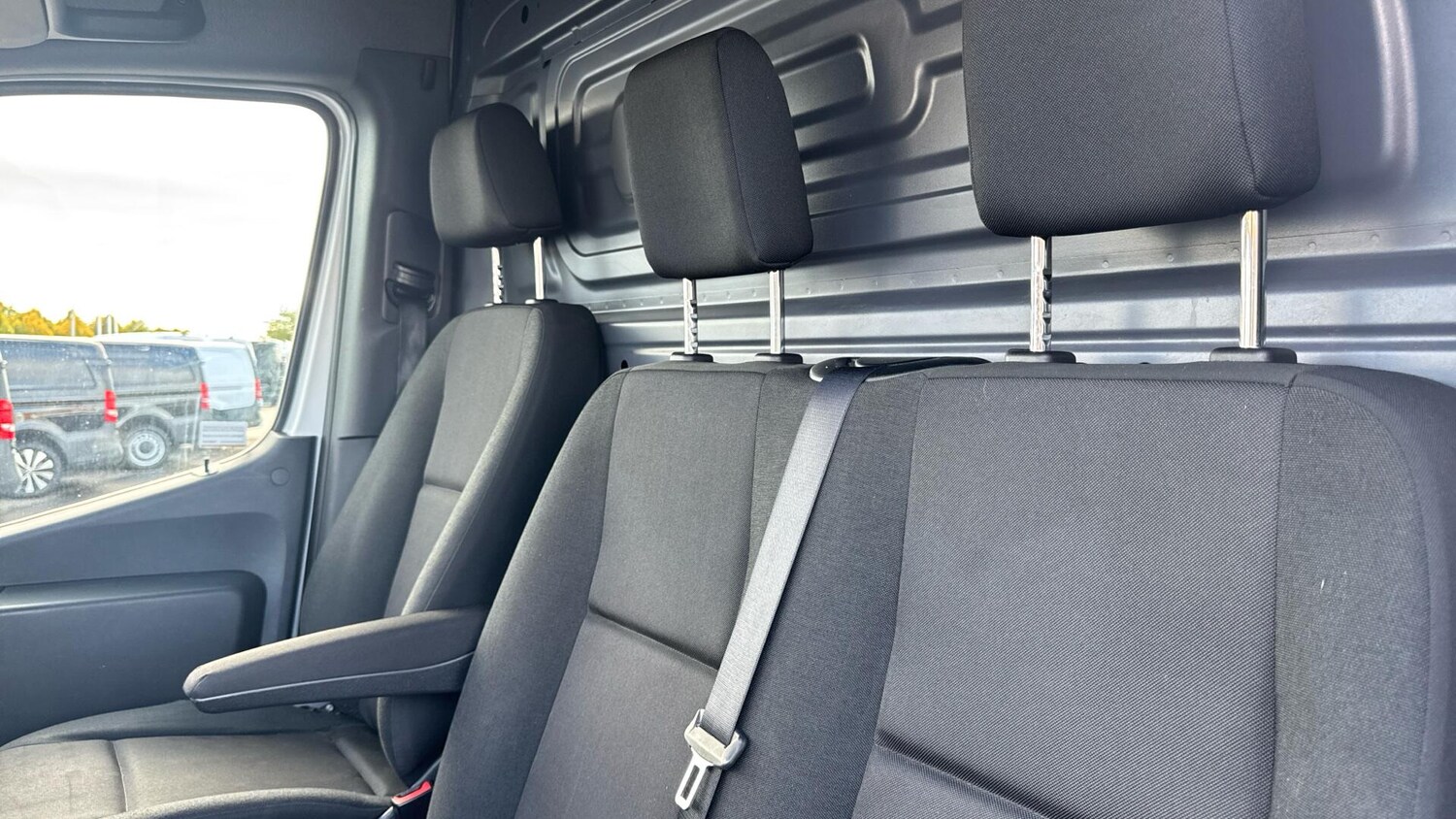 Used Mercedes-Benz Sprinter 2024 for sale - 76399329: Photo 23